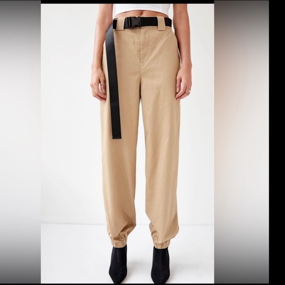Aritzia Tan High-Waisted Pants - Picture 4 of 7